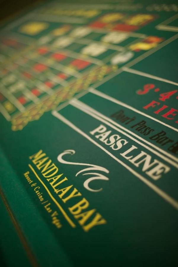 Mandalay Bay Resort And Casino By Suiteness Лас-Вегас Екстер'єр фото